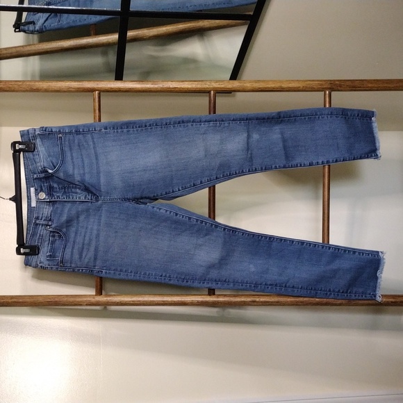LOFT Denim - Distressed Hem Loft High Rise Skinny Jeans Size 4/27